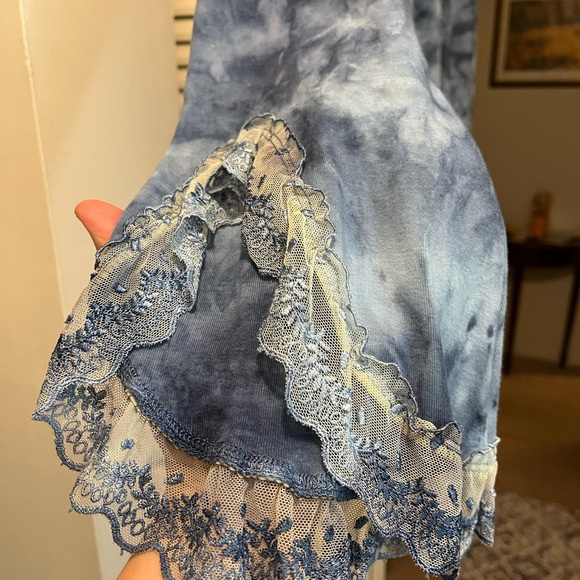 Language Los Angeles Lacy Embroidered Tie-Dye Top, Size Large - Picture 4 of 6